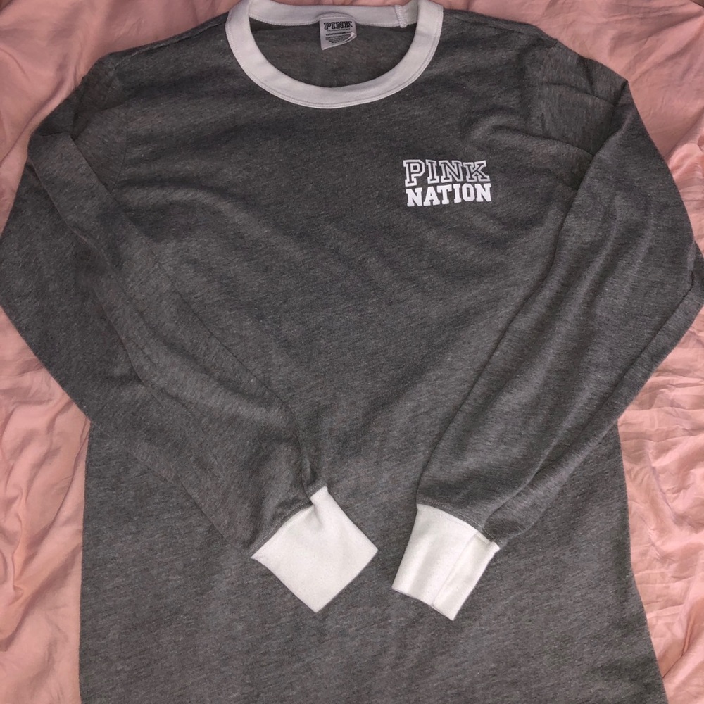 Pink long sleeve t’shirt